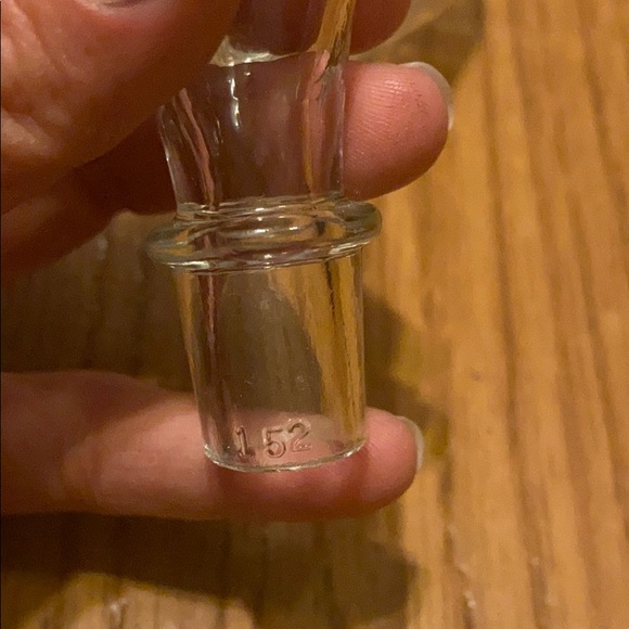 Vintage Anchor Hocking Collectible Glass Cruet - Picture 4 of 7